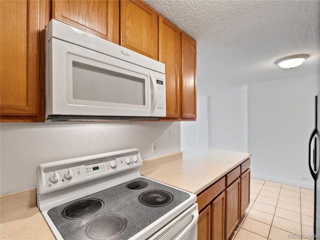 2225 Buchtel Blvd 601, Denver, CO 80210