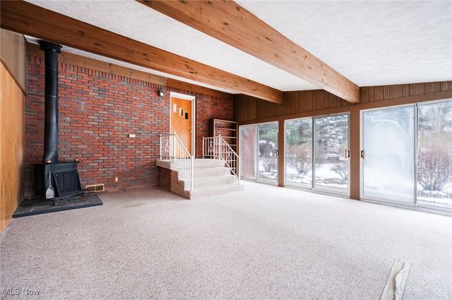 6534 Diana Drive, Poland, OH 44514