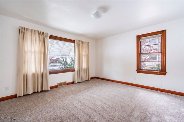 6534 Diana Drive, Poland, OH 44514