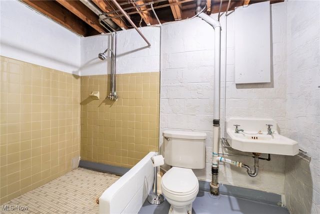 6534 Diana Drive, Poland, OH 44514