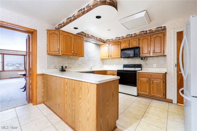 6534 Diana Drive, Poland, OH 44514