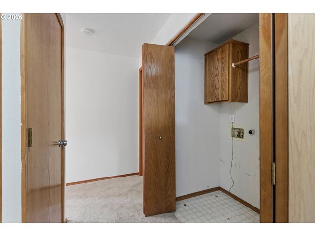 2393 Sw 1ST St, Gresham, OR 97080