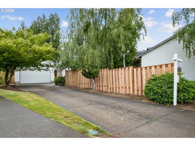 2393 Sw 1ST St, Gresham, OR 97080