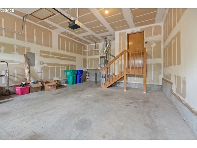 2393 Sw 1ST St, Gresham, OR 97080