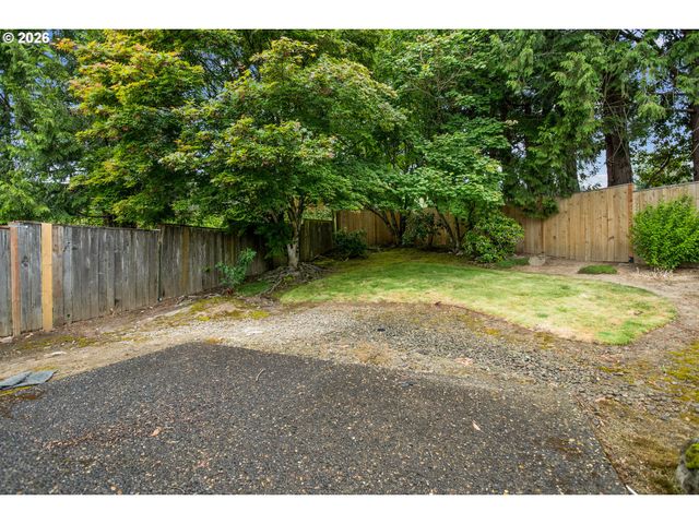 2393 Sw 1ST St, Gresham, OR 97080