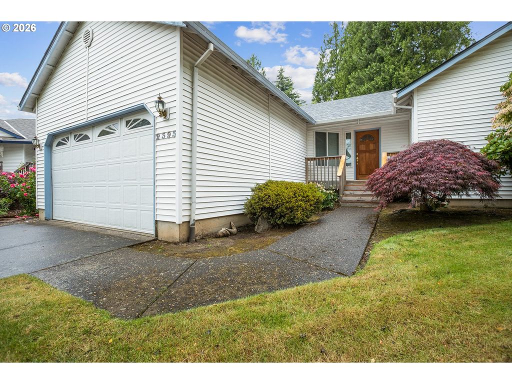 2393 Sw 1ST St, Gresham, OR 97080
