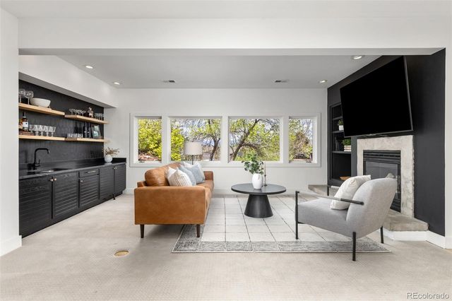 33 Oakridge Drive, Castle Rock, CO 80104
