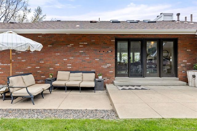 33 Oakridge Drive, Castle Rock, CO 80104