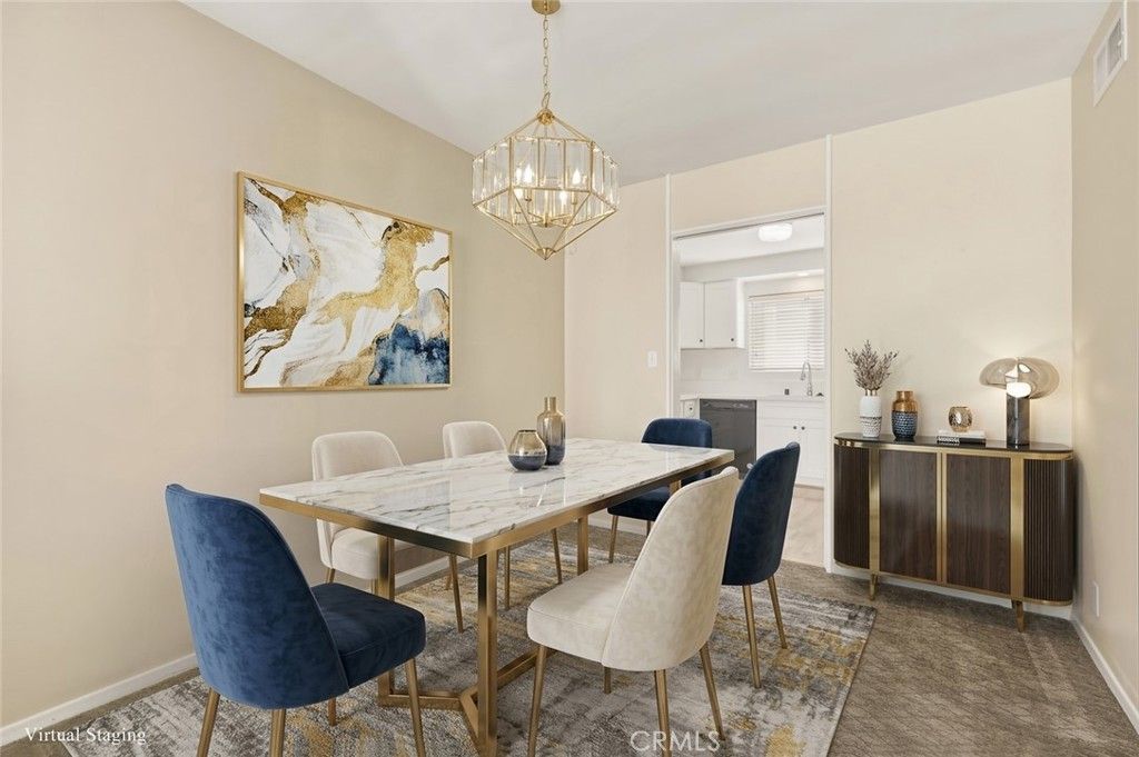 Image 7 of property listing at 837 Magnolia Avenue 11, Pasadena, CA 91106