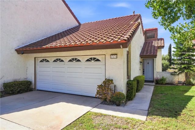 4707 E Via La Paloma 6, Orange, CA 92869