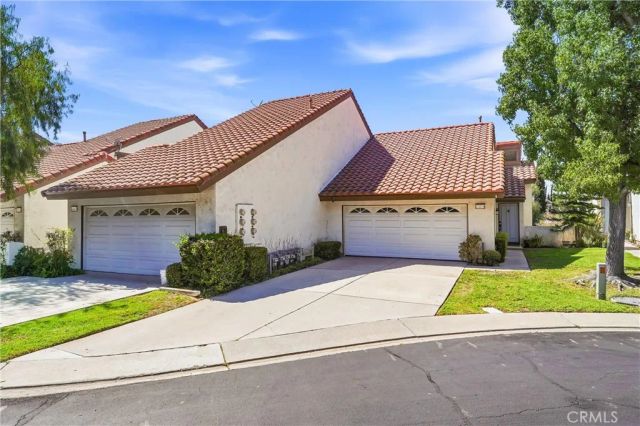 4707 E Via La Paloma 6, Orange, CA 92869