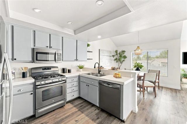 4707 E Via La Paloma 6, Orange, CA 92869