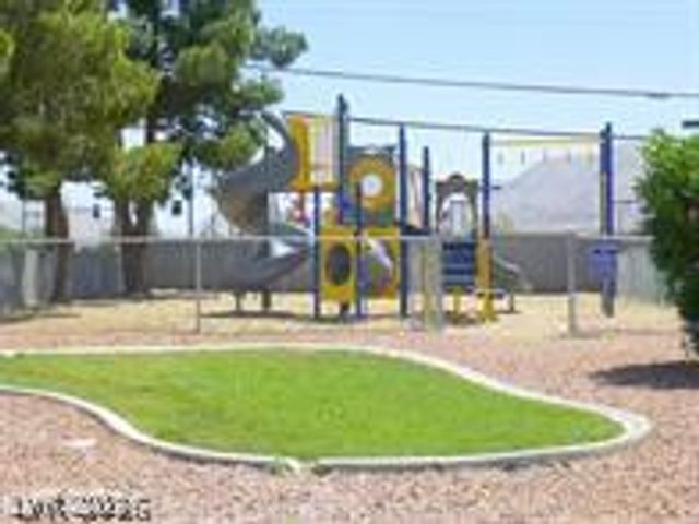 1899 Cosmic Drive, Las Vegas, NV 89115