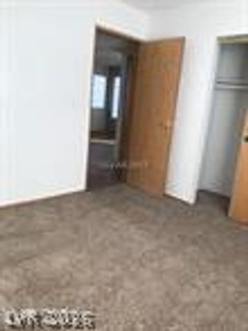 1899 Cosmic Drive, Las Vegas, NV 89115
