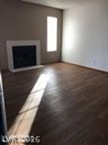 1899 Cosmic Drive, Las Vegas, NV 89115