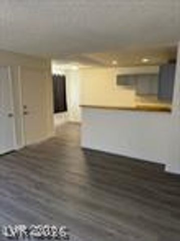 1899 Cosmic Drive, Las Vegas, NV 89115