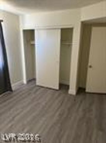 1899 Cosmic Drive, Las Vegas, NV 89115