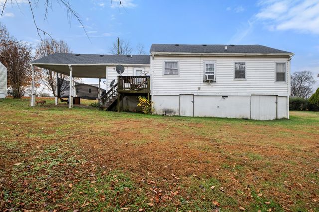 4252 Woods St, Old Hickory, TN 37138