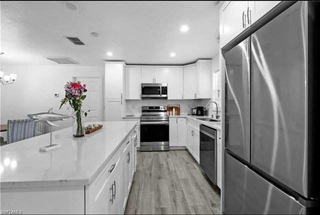 3680 Gasparilla ST, St. James City, FL 33956