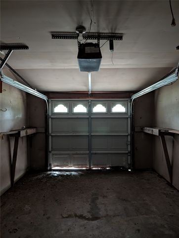 5008 Rector Avenue, Fort Worth, TX 76133