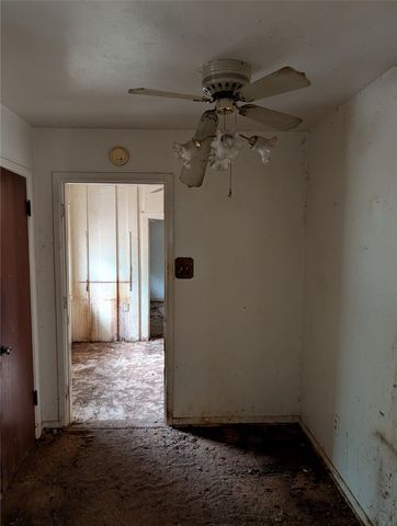 5008 Rector Avenue, Fort Worth, TX 76133