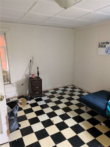 212 Fayette Ave, Luzerne Twp, PA 15444