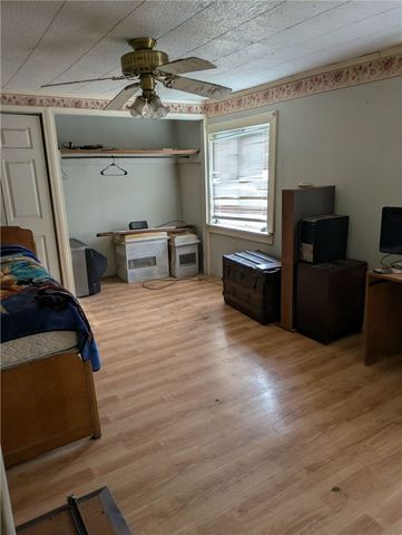 212 Fayette Ave, Luzerne Twp, PA 15444