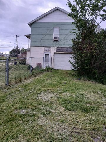 212 Fayette Ave, Luzerne Twp, PA 15444
