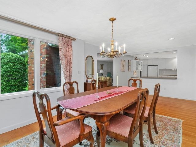 38 Greenwood Lane, Waltham, MA 02451