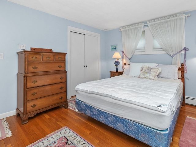 38 Greenwood Lane, Waltham, MA 02451