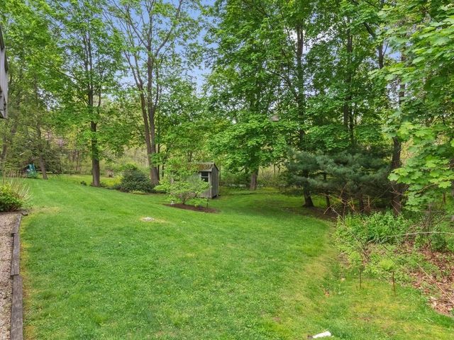 38 Greenwood Lane, Waltham, MA 02451