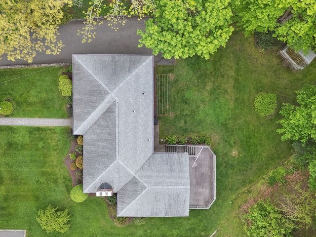 38 Greenwood Lane, Waltham, MA 02451
