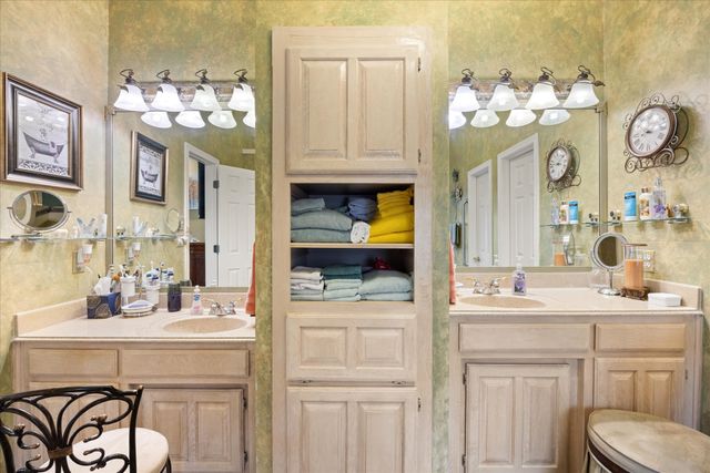 11432 Northview Drive, Fort Worth, TX 76008