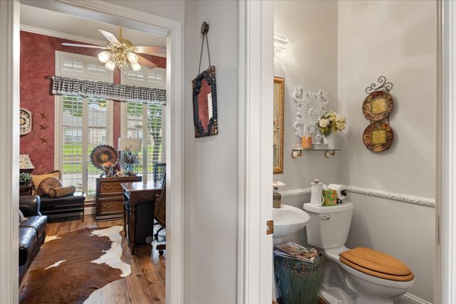 11432 Northview Drive, Fort Worth, TX 76008