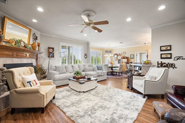 11432 Northview Drive, Fort Worth, TX 76008