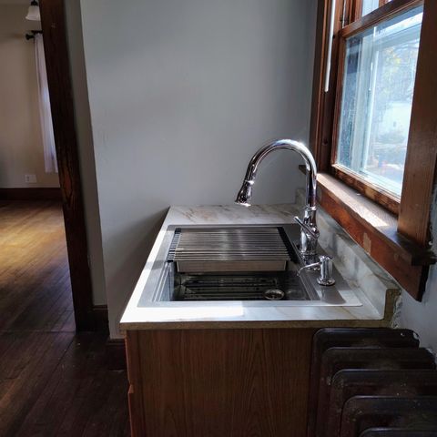 25 Laurel Street, Berlin, NH 03570