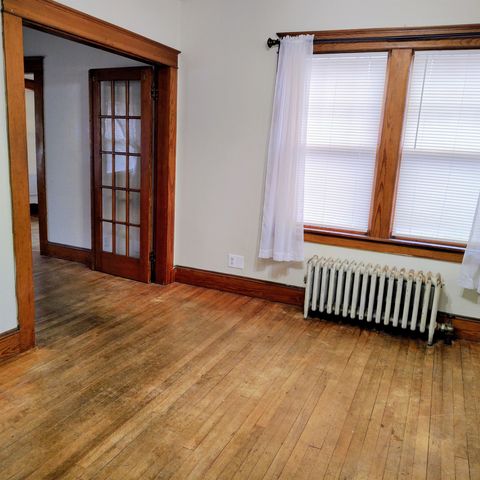 25 Laurel Street, Berlin, NH 03570