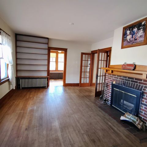 25 Laurel Street, Berlin, NH 03570