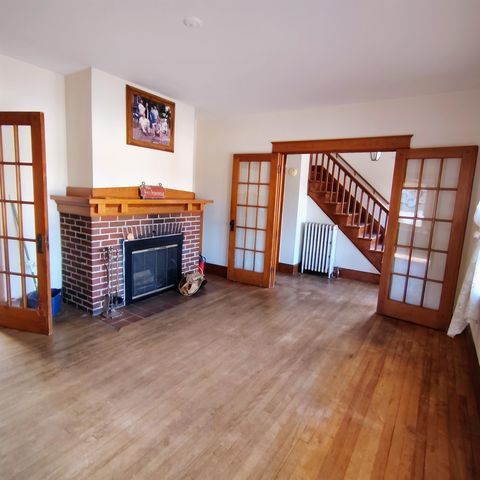 25 Laurel Street, Berlin, NH 03570