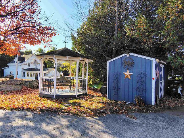 25 Laurel Street, Berlin, NH 03570