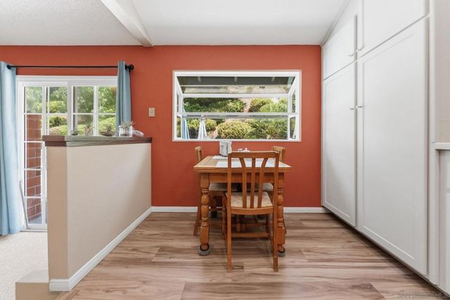 10565 Strathmore Dr, Santee, CA 92071