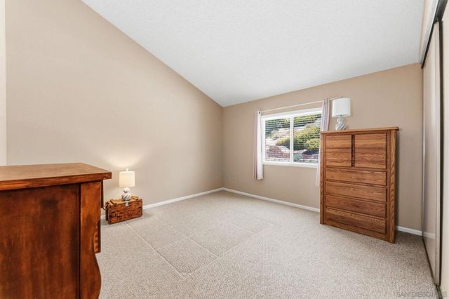 10565 Strathmore Dr, Santee, CA 92071