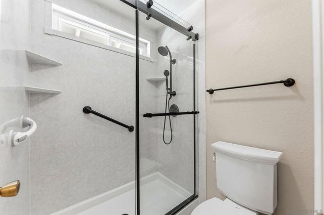 10565 Strathmore Dr, Santee, CA 92071