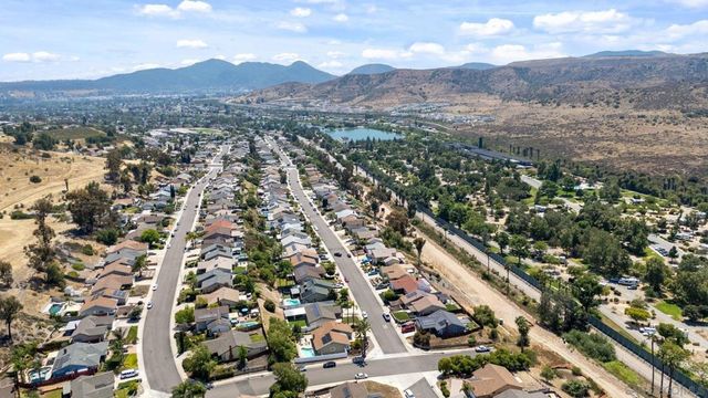 10565 Strathmore Dr, Santee, CA 92071
