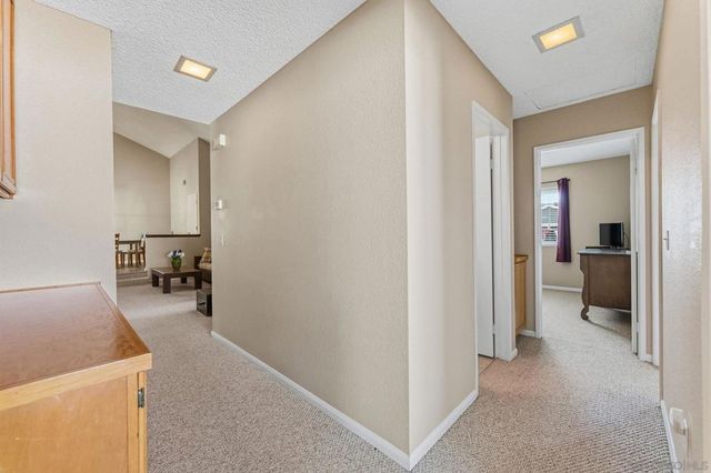 10565 Strathmore Dr, Santee, CA 92071