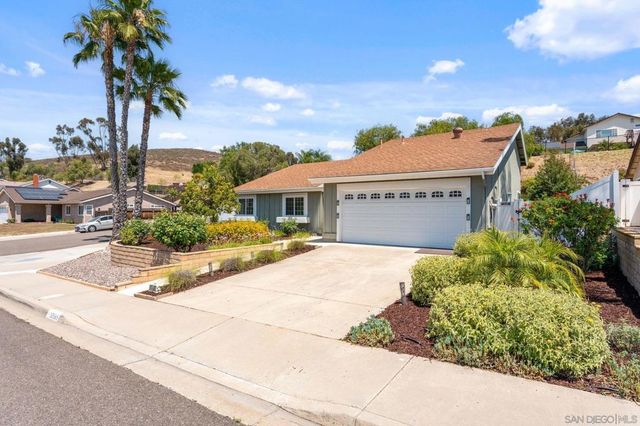 10565 Strathmore Dr, Santee, CA 92071