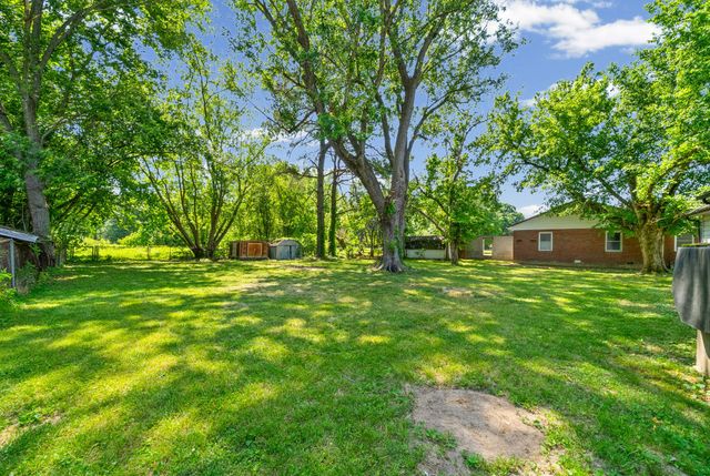 6190 Eatons Creek Rd, Joelton, TN 37080
