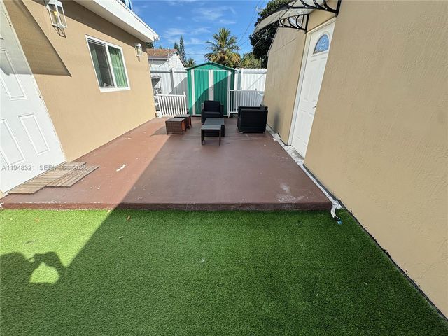 370 NW 188th St, Miami Gardens, FL 33169