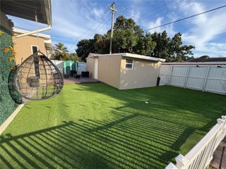 370 NW 188th St, Miami Gardens, FL 33169