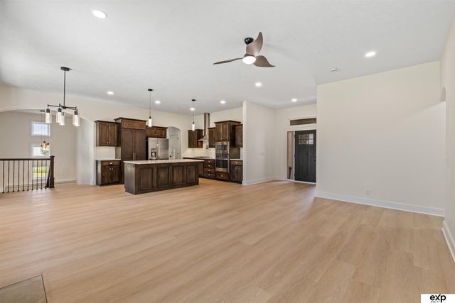 7816 N 160th Circle, Bennington, NE 68007